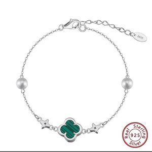 ENA925 Sterling Silver Floral Bracelet